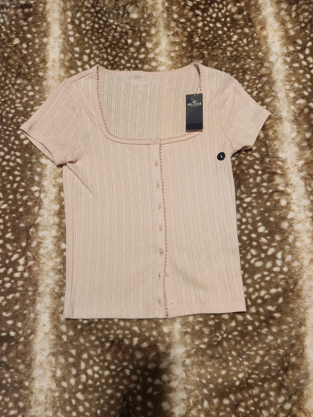 Hollister light pink button up short sleve  square neck Ribbed Top